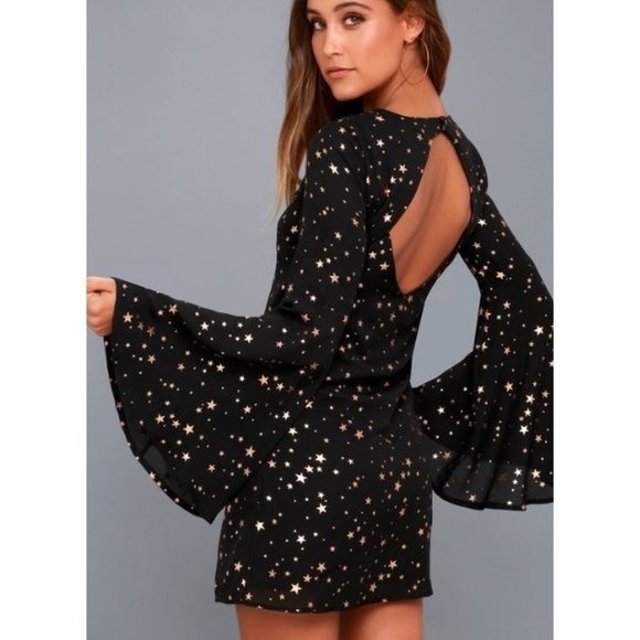 Lulus Dresses & Skirts - Lulus Extra Celestial Black Star Print Shift Dress